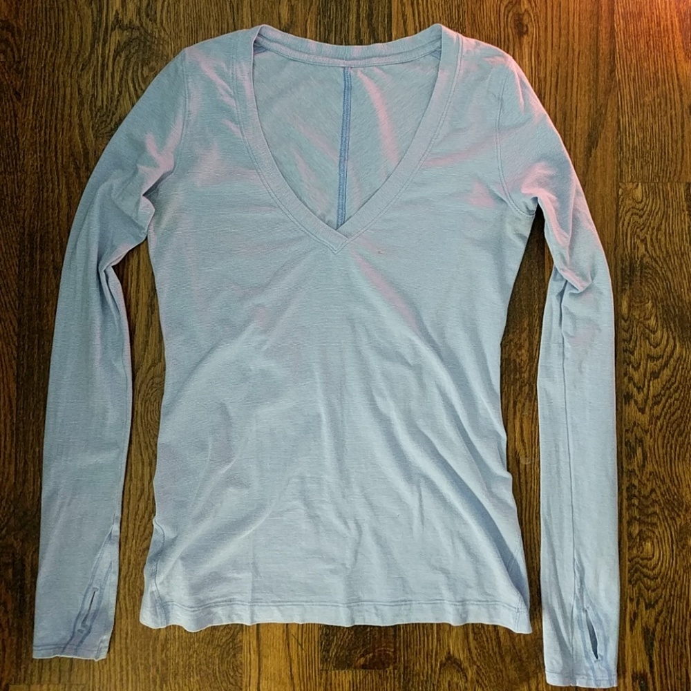Lululemon L/S Pima top size 6